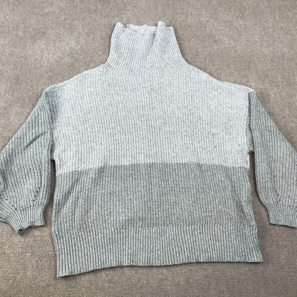 American Eagle Outfitters Sweater Womens Large Gray Knit Turtle Neck Pullover